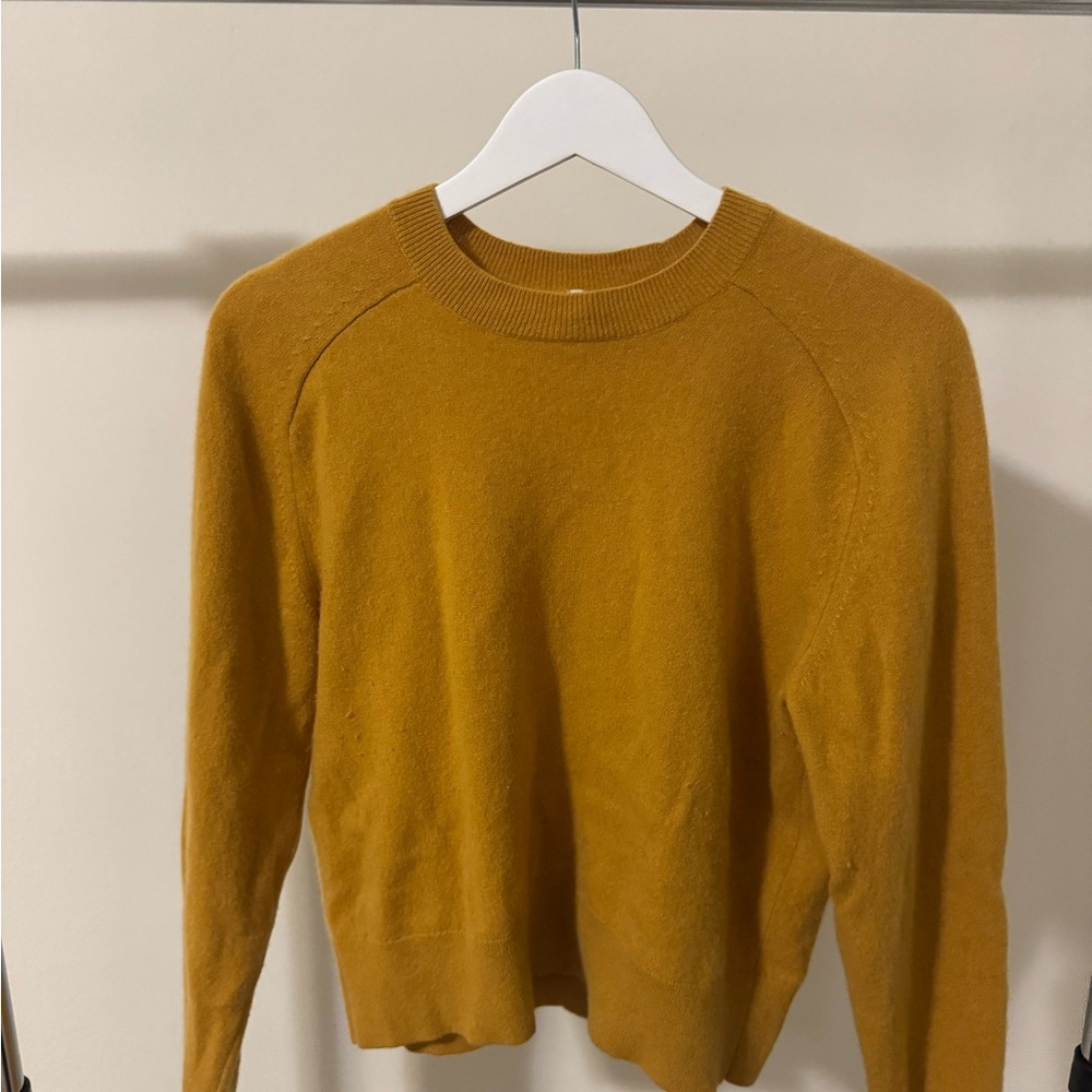 The Group by Babaton Mustard 100% Cashmere Crew Neck Sweater
